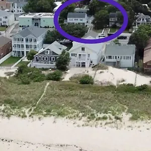 https://sunny-cottage-at-ocean-view-beach-norfolk.williamsburghotelsusa.com